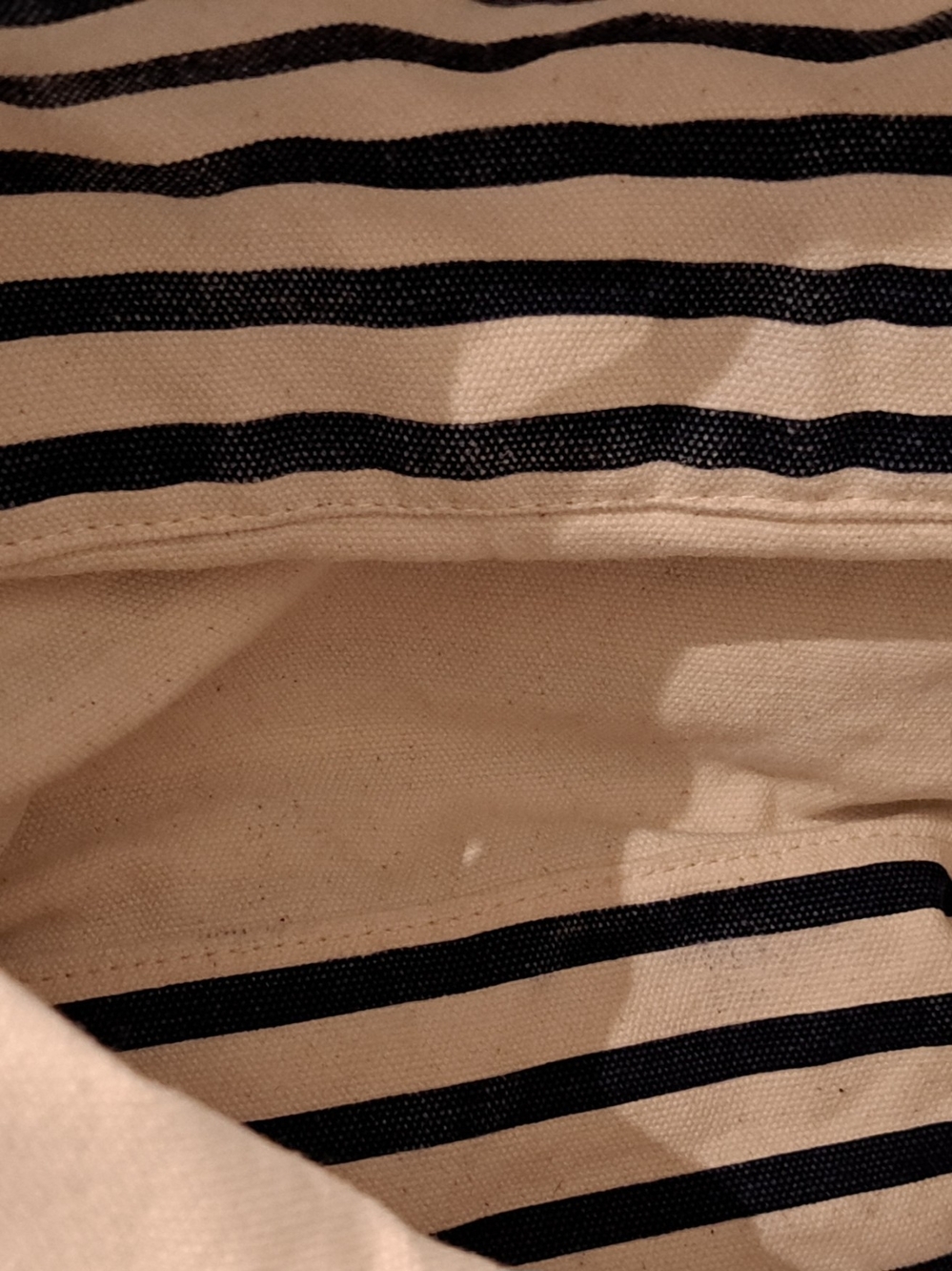 Faherty And BAGGUU Striped Canvas Tote & Embroidered Two-Tone Beach Bag - Picture 4 of 5
